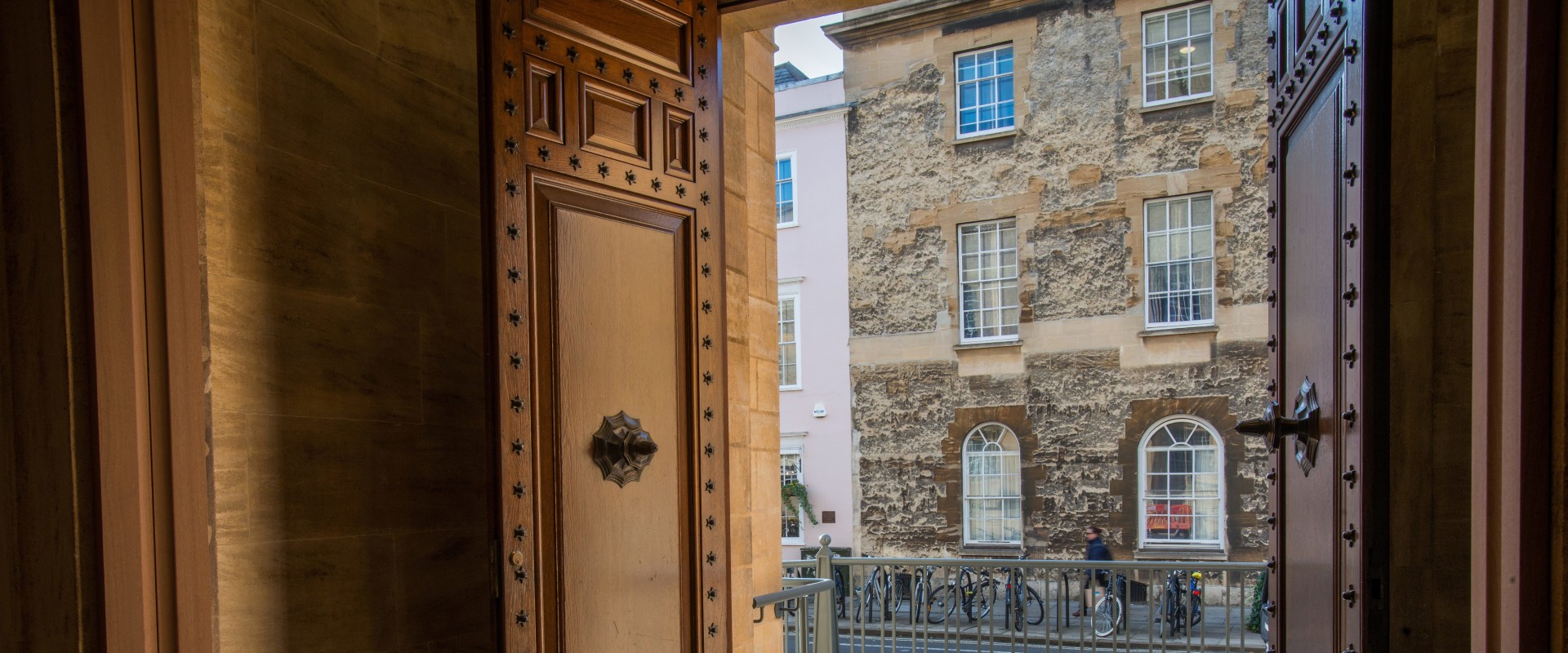 Common Mistakes to Avoid When Applying to Oxbridge